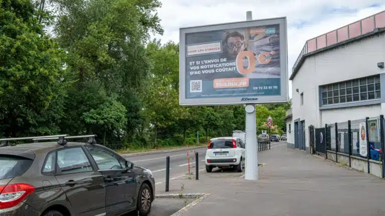 Campagne affichage exterieure à nantes avec SyndicZen